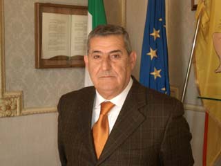 Una foto del Presidente del Consiglio Comunale